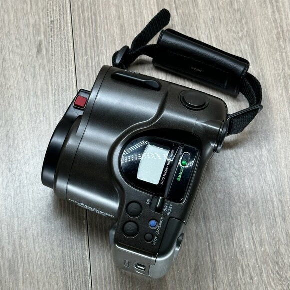 Olympus Infinity SuperZoom 330 AF Point & Shoot 38-105mm  Film Camera Tested - Picture 8 of 13